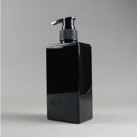 Bouteille rectangulaire PETG 24/410 300ml